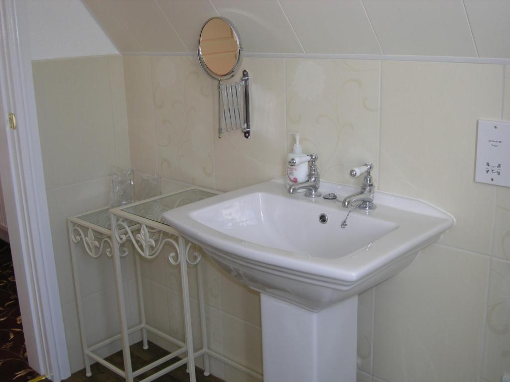 Christleton House Hotell Llandudno Rum bild